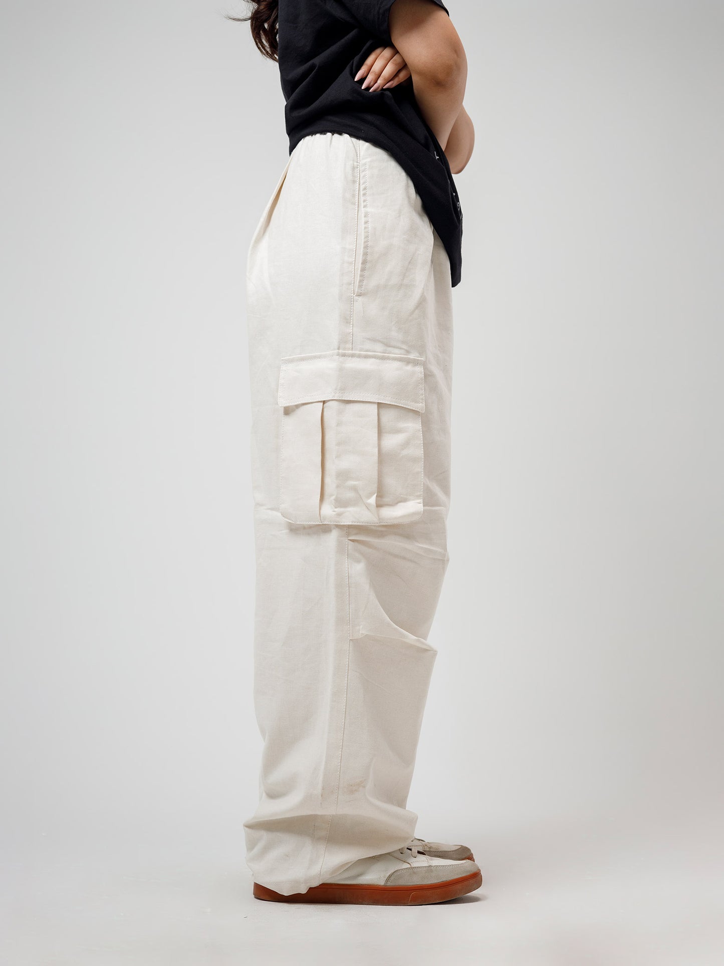 Off-White Scooped Pocket Cargo