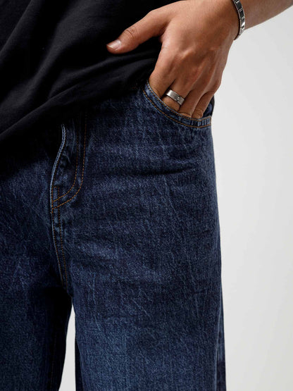 Straight-Fit Jeans (Blue-Washed)