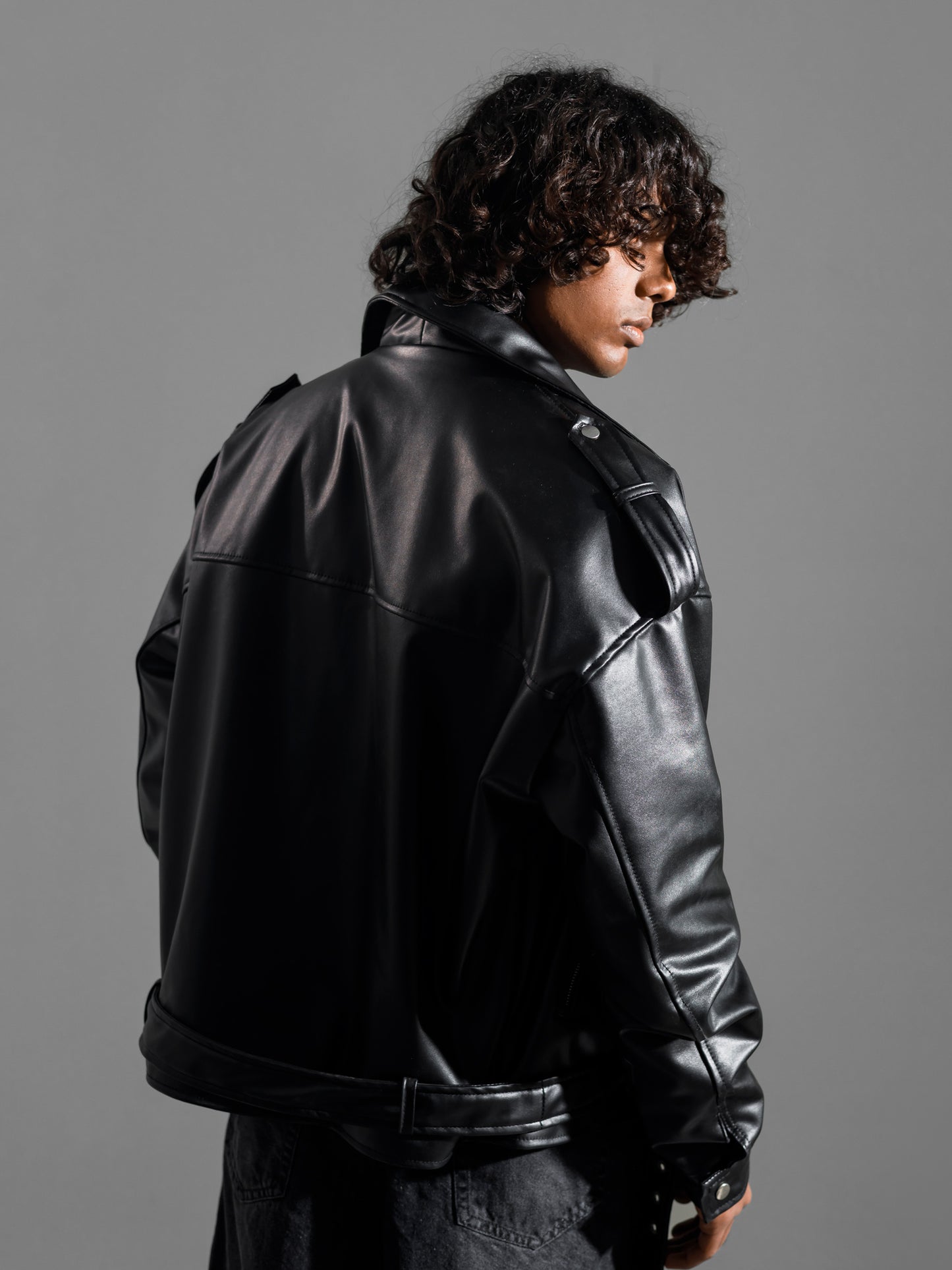 MOTOR CYCLE BLACK JACKET OVERSIZED