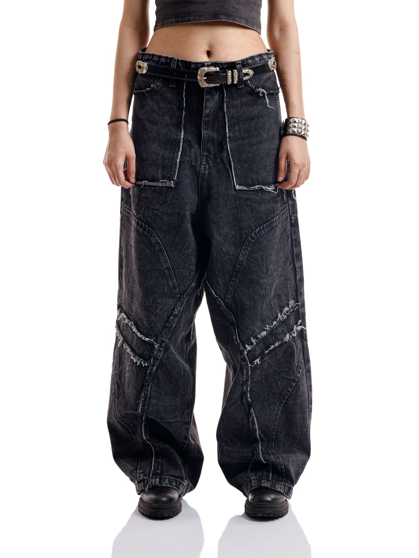 OUTWARD SEAMS BAGGY DENIM